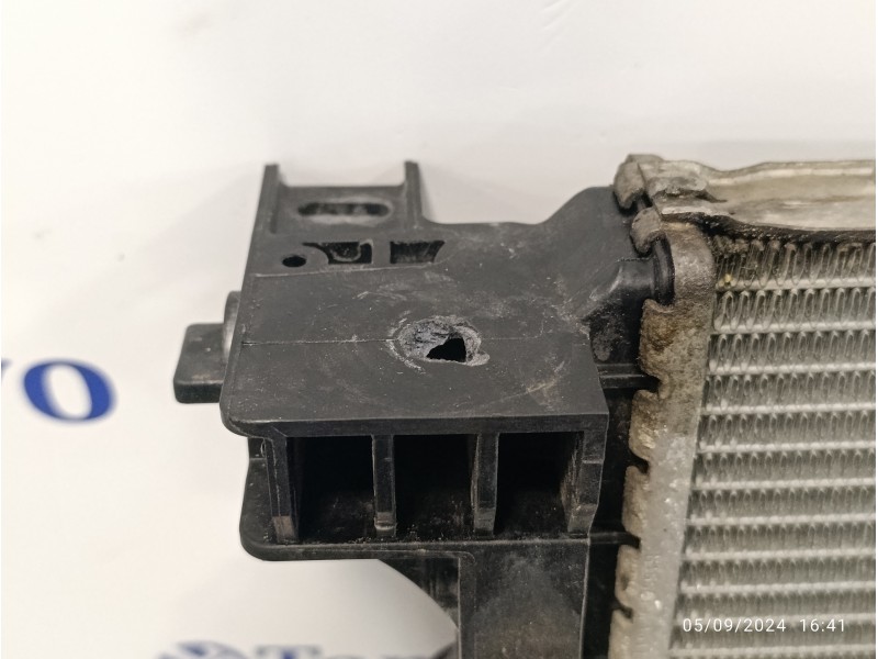 Recambio de radiador agua para ford focus lim. black&red referencia OEM IAM EJ738005AG  EJ738005A