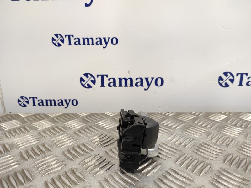 Recambio de maneta interior trasera izquierda para toyota rav4 referencia OEM IAM 6927433060  