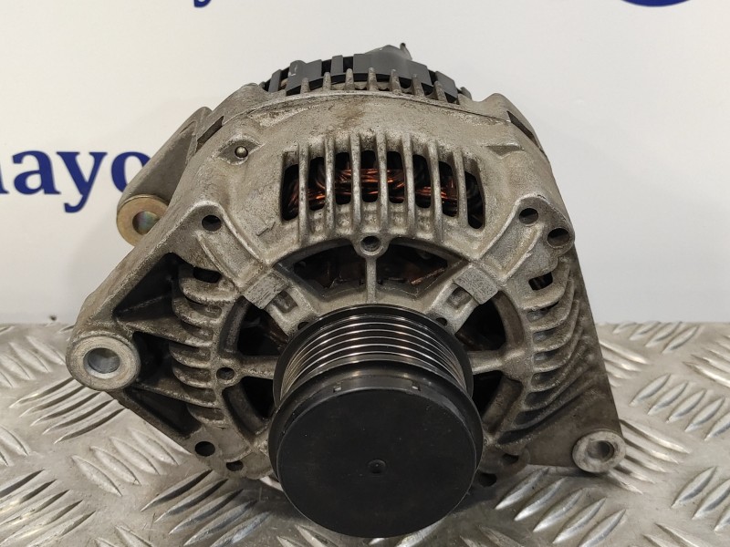 Recambio de alternador para renault megane i scenic (ja0) 1.9 dti diesel cat referencia OEM IAM 7700106501  