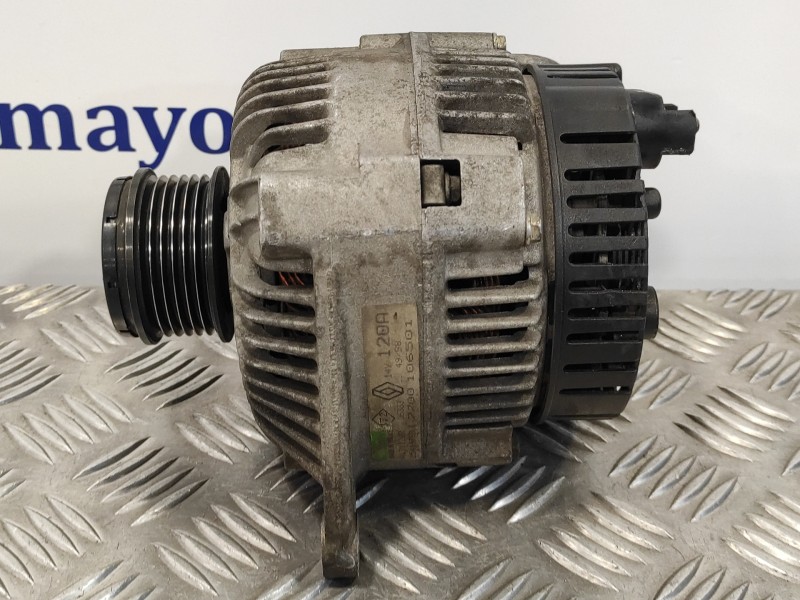 Recambio de alternador para renault megane i scenic (ja0) 1.9 dti diesel cat referencia OEM IAM 7700106501  