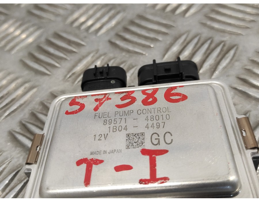 Recambio de modulo electronico para toyota rav4 referencia OEM IAM 8957148010  