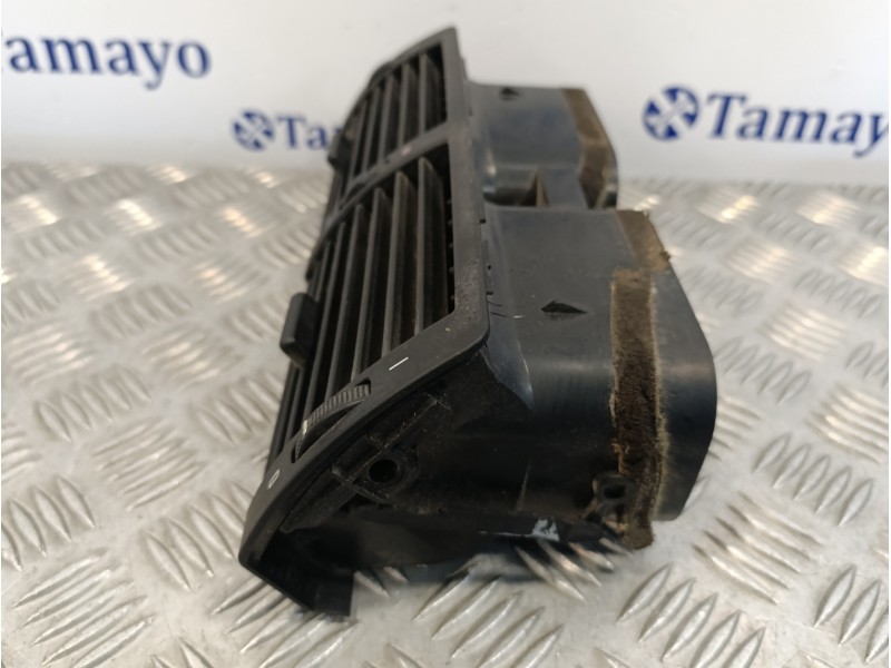 Recambio de rejilla aireadora para bmw x5 (e53) 3.0 24v turbodiesel cat referencia OEM IAM 64228402221  