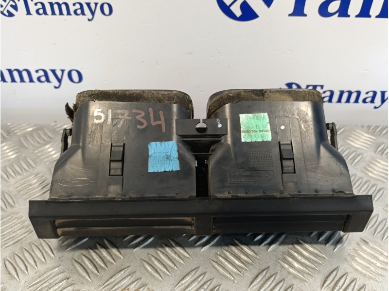 Recambio de rejilla aireadora para bmw x5 (e53) 3.0 24v turbodiesel cat referencia OEM IAM 64228402221  