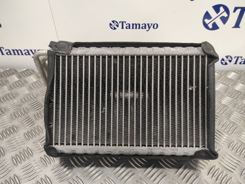 Recambio de evaporador aire acondicionado para chrysler grand voyager lx referencia OEM IAM U6984002  P1312001
