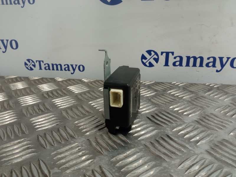 Recambio de modulo electronico para toyota yaris (xpa1f/mxph11/chxnbw) hybrid 1.5cc referencia OEM IAM 897B0K0011  61G224000