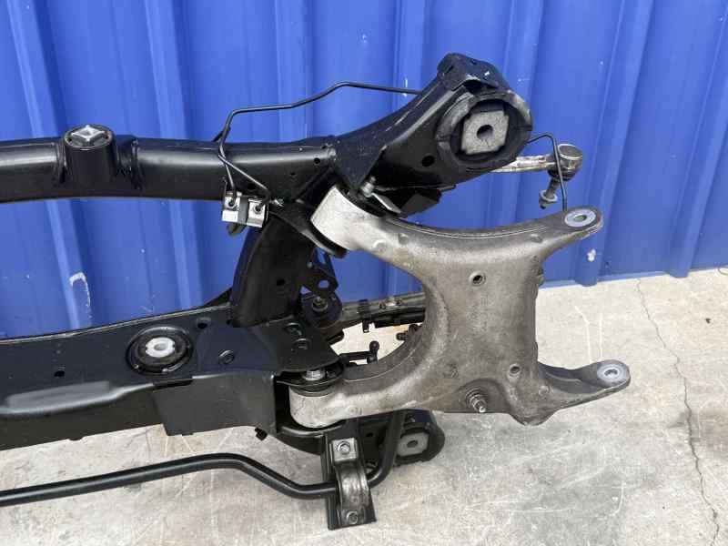 Recambio de puente delantero para bmw serie x6m (f86) referencia OEM IAM 6863815  34436772102