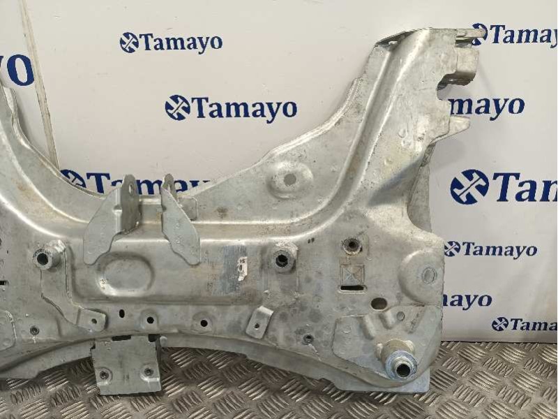 Recambio de puente delantero para renault captur referencia OEM IAM   