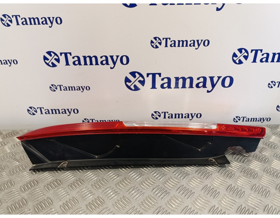 Recambio de piloto trasero izquierdo para ford focus berlina (cap) 2.0 tdci cat referencia OEM IAM 4M5113405A  