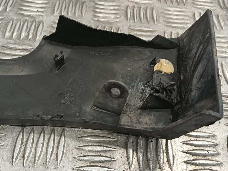 Recambio de aletin delantero derecho para renault captur referencia OEM IAM 638120719R  