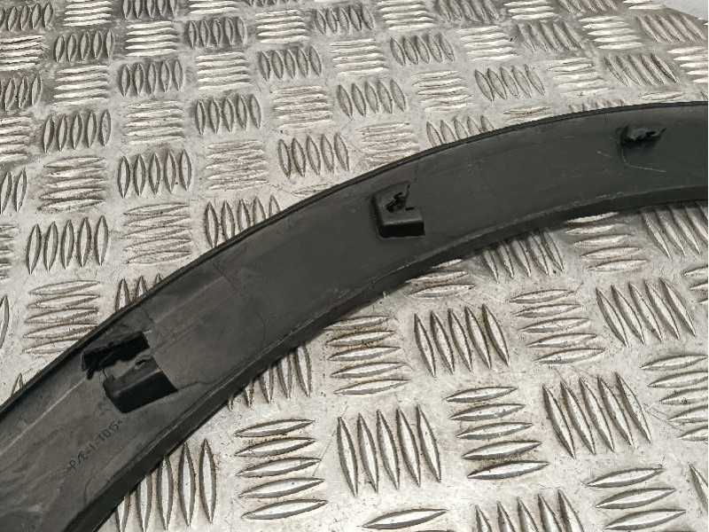 Recambio de aletin delantero derecho para renault captur referencia OEM IAM 638120719R  