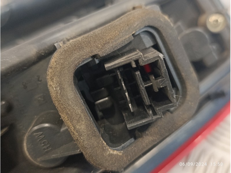 Recambio de piloto trasero derecho para fiat grande punto (199) 1.9 8v jtd cat referencia OEM IAM 51701590  