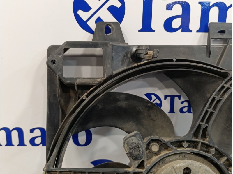 Recambio de electroventilador para peugeot 207 1.4 referencia OEM IAM 9653804080  