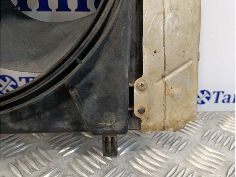Recambio de electroventilador para peugeot 207 1.4 referencia OEM IAM 9653804080  