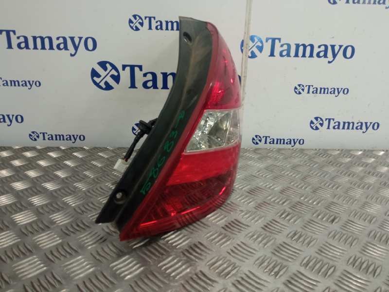 Recambio de piloto trasero derecho para hyundai i20 referencia OEM IAM 082211949R  