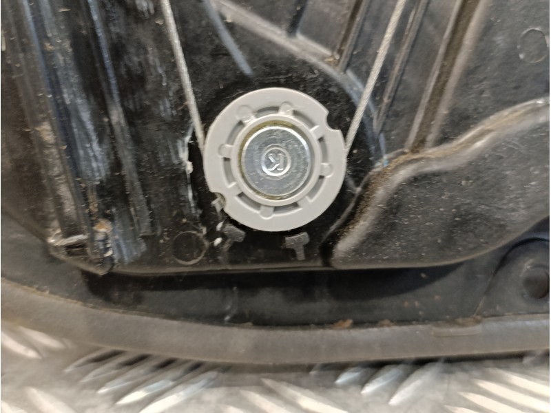 Recambio de elevalunas delantero derecho para hyundai i30 fastback 1.4 tgdi cat referencia OEM IAM 82460G4710  82480G4740