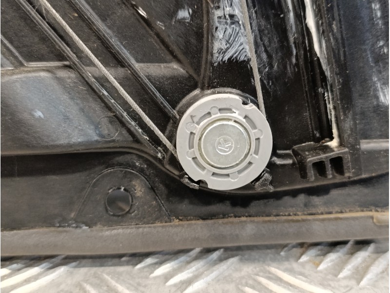 Recambio de elevalunas delantero derecho para hyundai i30 fastback 1.4 tgdi cat referencia OEM IAM 82460G4710  82480G4740