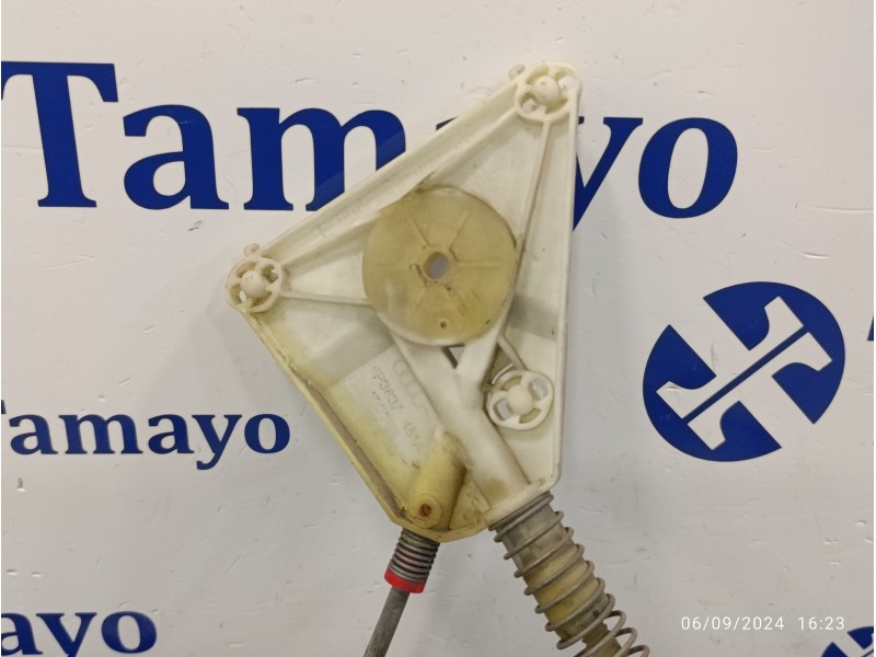 Recambio de elevalunas delantero izquierdo para audi a3 (8p) 2.0 tdi referencia OEM IAM 8P3837461A  