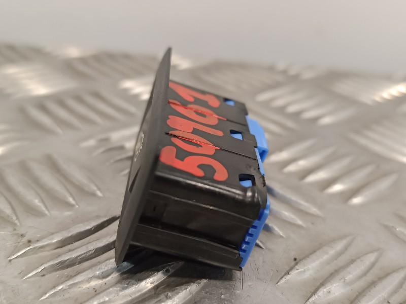 Recambio de boton para bmw serie 5 lim. (f10) referencia OEM IAM 916264303  549584011