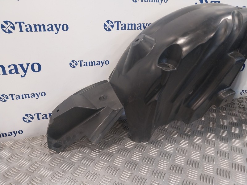 Recambio de plastico paso rueda trasero derecho para renault captur referencia OEM IAM 767480587R  