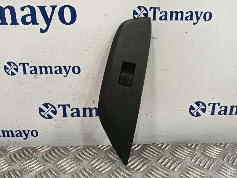 Recambio de mando elevalunas delantero derecho para toyota yaris (xpa1f/mxph11/chxnbw) hybrid 1.5cc referencia OEM IAM 74231K008