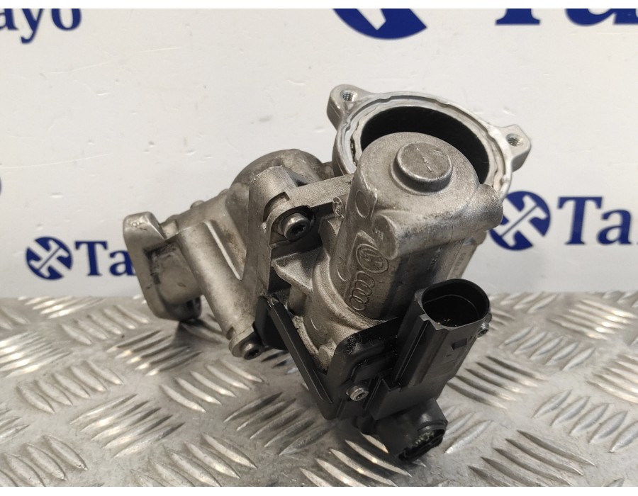 Recambio de valvula egr para volkswagen caddy ka/kb (2k) 1.9 tdi referencia OEM IAM 03G131501D 70067801 03G129637A