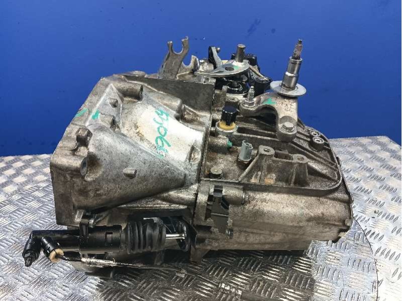 Recambio de caja cambios para peugeot 308 2.0 16v hdi fap cat (rhr / dw10bted4) referencia OEM IAM 20MB23  
