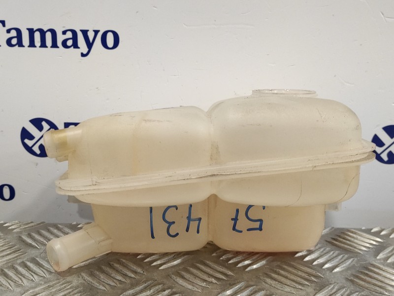 Recambio de deposito expansion para ford focus lim. black&red referencia OEM IAM 8V618K218A AV418K218D 8V618K218D