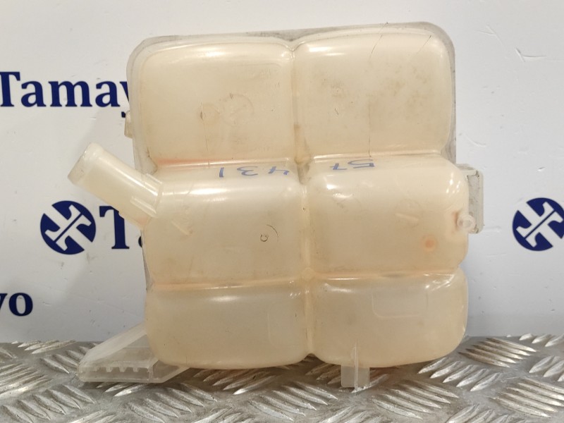 Recambio de deposito expansion para ford focus lim. black&red referencia OEM IAM 8V618K218A AV418K218D 8V618K218D