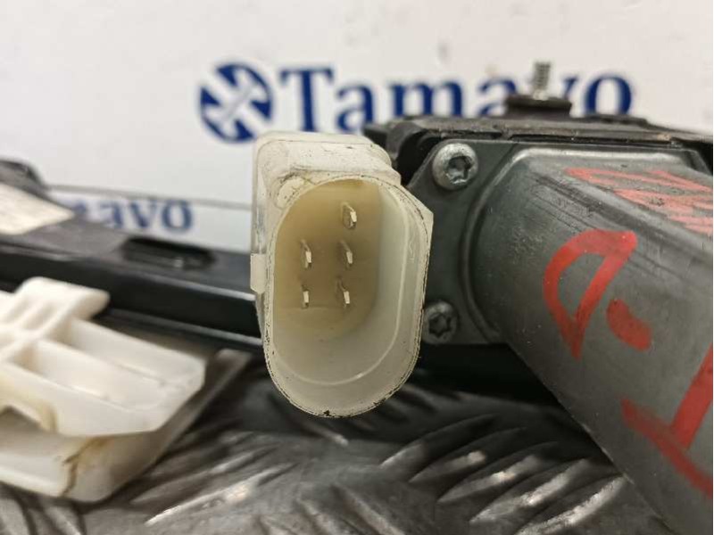 Recambio de elevalunas trasero derecho para bmw serie 1 lim. (f20) referencia OEM IAM 7242556A 5YY0615 5000087