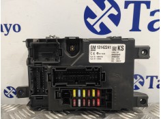Recambio de caja reles / fusibles para opel corsa d 1.3 16v cdti cat (z 13 dth / l4i) referencia OEM IAM 13142241 28084929 00029