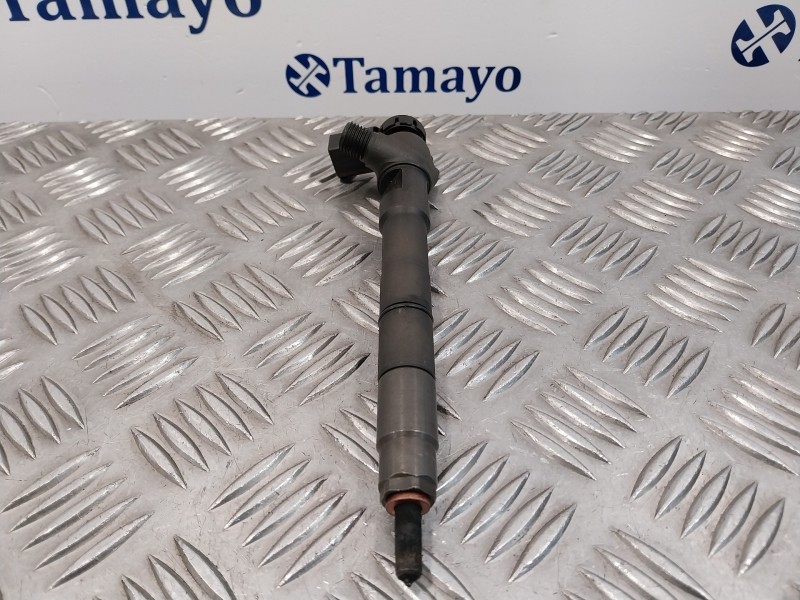Recambio de inyector para seat ateca (kh7) 1.6 tdi referencia OEM IAM 04L130277BD  