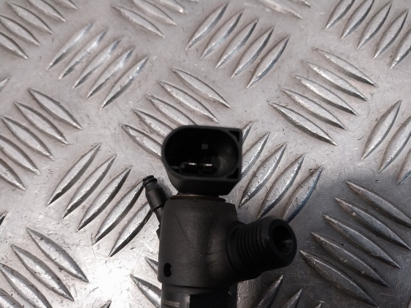 Recambio de inyector para seat ateca (kh7) 1.6 tdi referencia OEM IAM 04L130277BD  