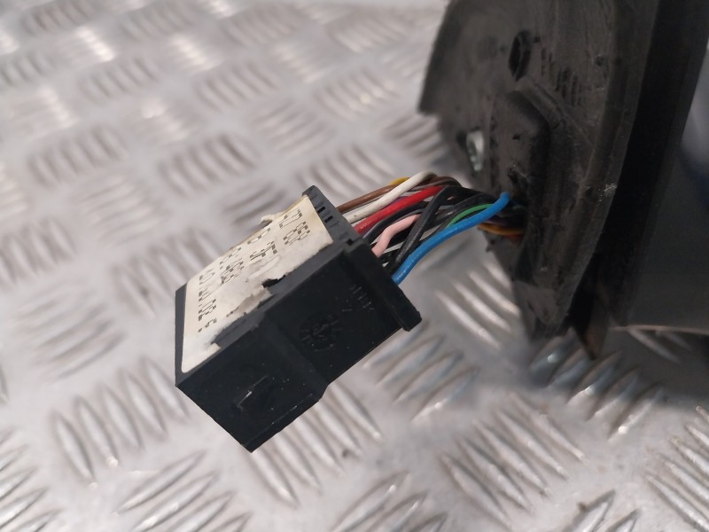 Recambio de retrovisor izquierdo para audi a6 allroad quattro 2.5td referencia OEM IAM 010629  30991