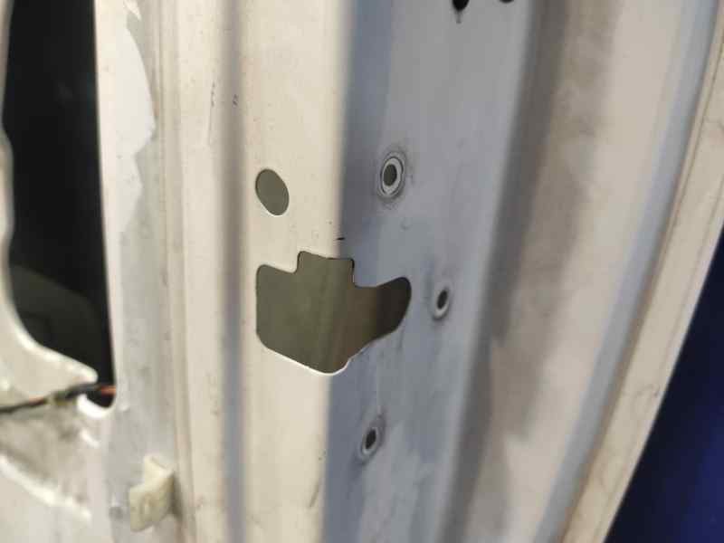 Recambio de puerta delantera derecha para opel corsa d enjoy referencia OEM IAM   