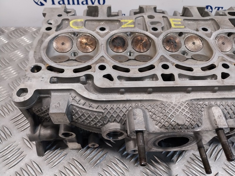 Recambio de culata para seat leon (5f1) 1.4 16v tsi referencia OEM IAM 04E103404AE  