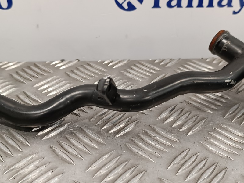 Recambio de tubo agua para seat ateca (kh7) 1.6 tdi referencia OEM IAM 04L121065CR  