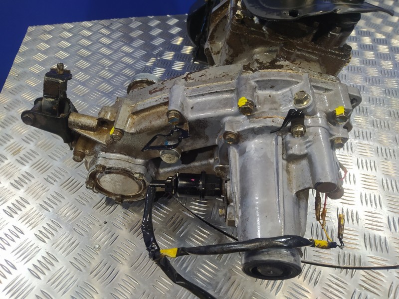 Recambio de caja transfer para mitsubishi galloper (hyundai) 2.5 turbodiesel referencia OEM IAM D4BH  