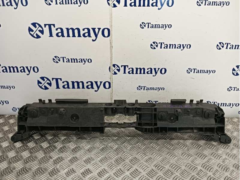 Recambio de travesaño superior para renault captur referencia OEM IAM 625003860R  