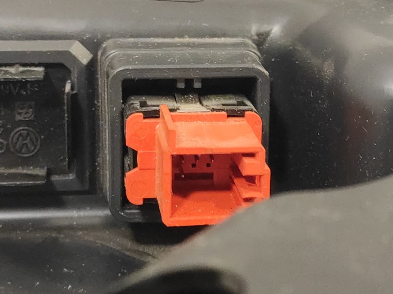 Recambio de guantera para volkswagen polo (6r1) 1.6 tdi referencia OEM IAM 6R1857097  