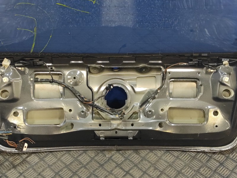 Recambio de porton trasero para bmw serie 1 berlina (e81/e87) 1.6 16v cat referencia OEM IAM   