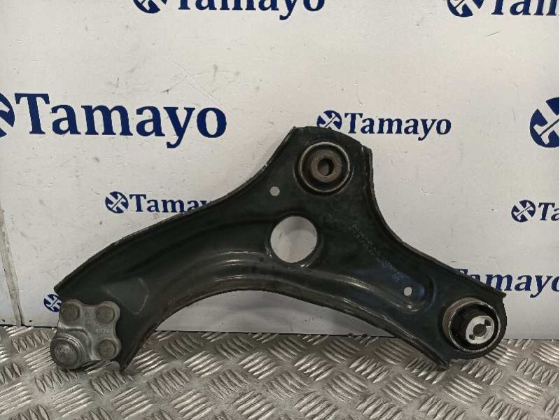 Recambio de brazo suspension inferior delantero derecho para renault clio v 1.0 tce referencia OEM IAM 545002446R  