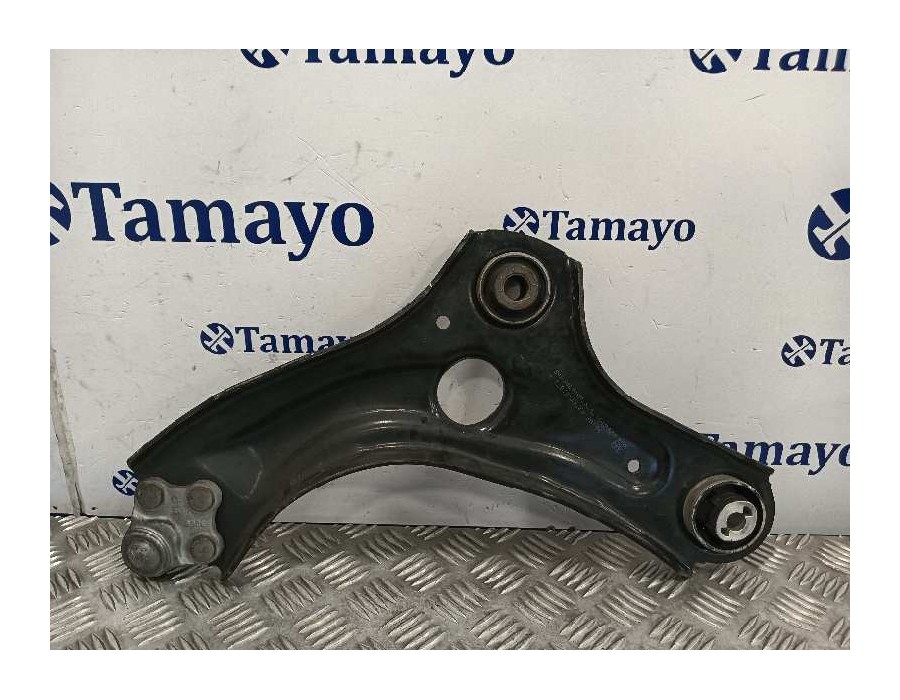 Recambio de brazo suspension inferior delantero derecho para renault clio v 1.0 tce referencia OEM IAM 545002446R  