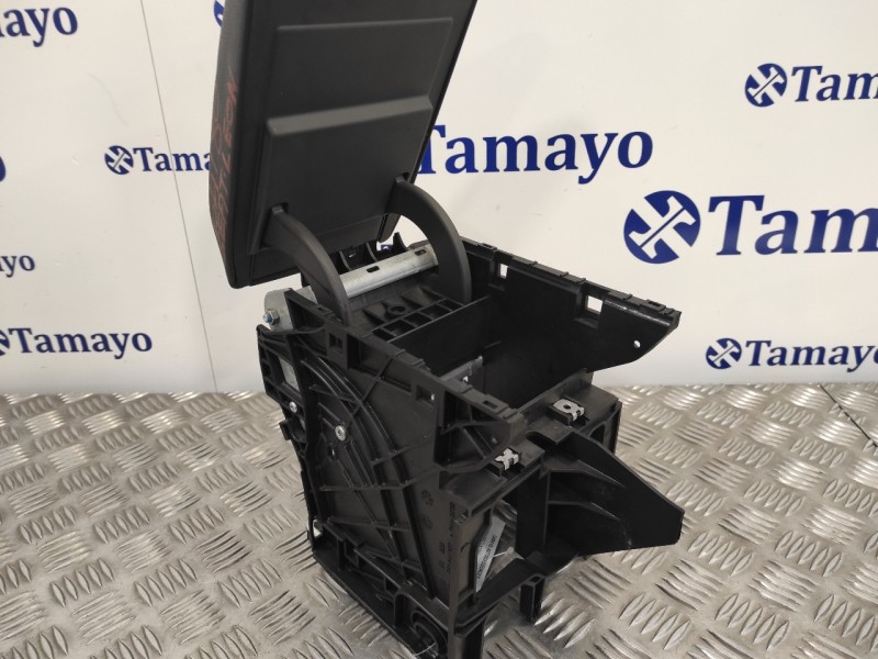 Recambio de apoyabrazos central para seat leon (5f1) 1.6 tdi referencia OEM IAM 5F0864207A  
