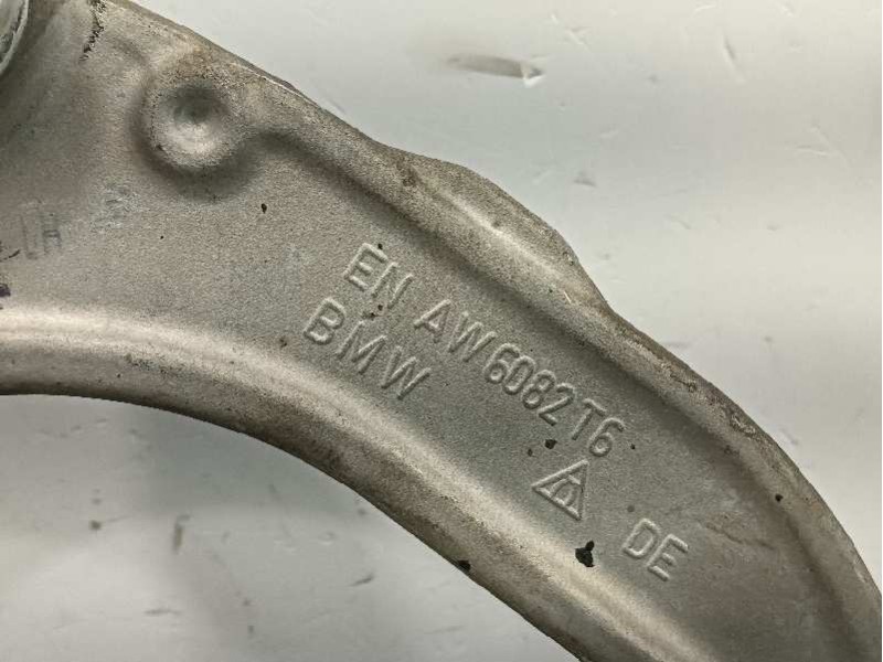 Recambio de brazo suspension inferior delantero izquierdo para bmw serie x6m (f86) referencia OEM IAM AW6082T6  686378502LH