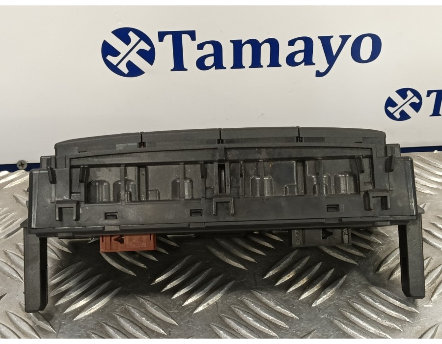 Recambio de mando climatizador para citroën c-elysée 1.6 hdi fap referencia OEM IAM 5P4441100  982374008