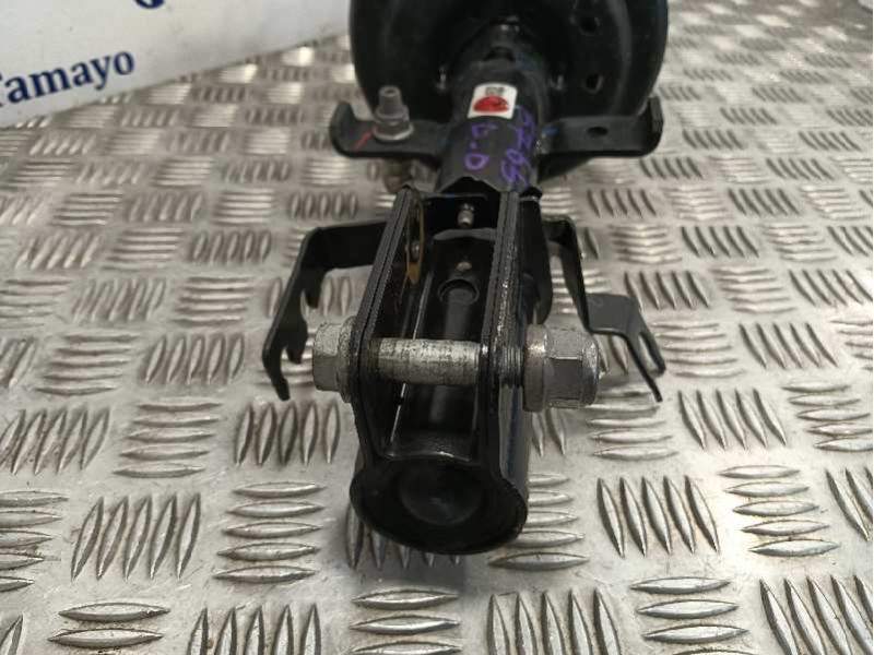 Recambio de amortiguador delantero derecho para renault clio v 1.0 tce referencia OEM IAM 543023386R  