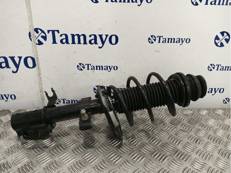 Recambio de amortiguador delantero derecho para renault clio v 1.0 tce referencia OEM IAM 543023386R  