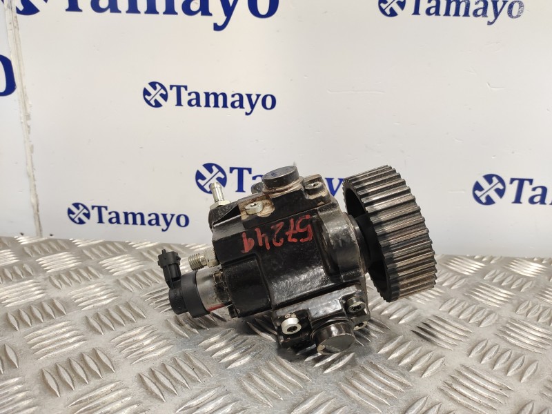 Recambio de bomba inyeccion para opel astra j lim. 2.0 16v cdti referencia OEM IAM 0445010193  55571005