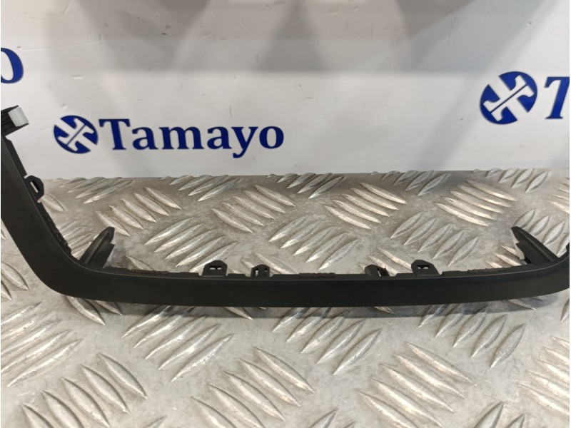 Recambio de rejilla aireadora para hyundai i20 1.2 16v cat referencia OEM IAM 84740C8100  