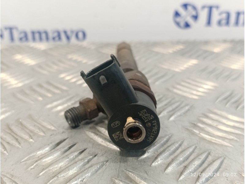 Recambio de inyector para opel astra j lim. 2.0 16v cdti referencia OEM IAM 0445110327  